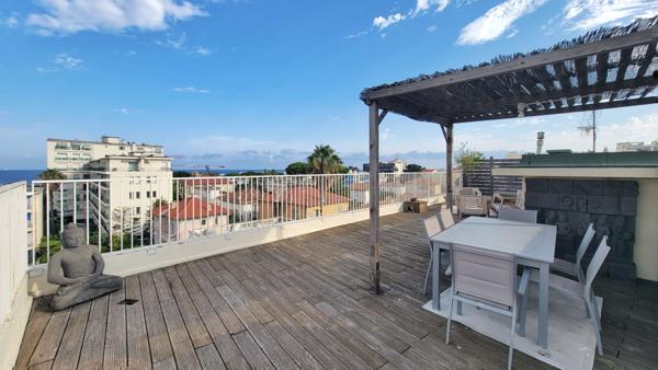 A VENDRE - NICE FERBER : Appartement Nice 5 pièces 155 m2 Toit-terrasse Vue mer panoramique