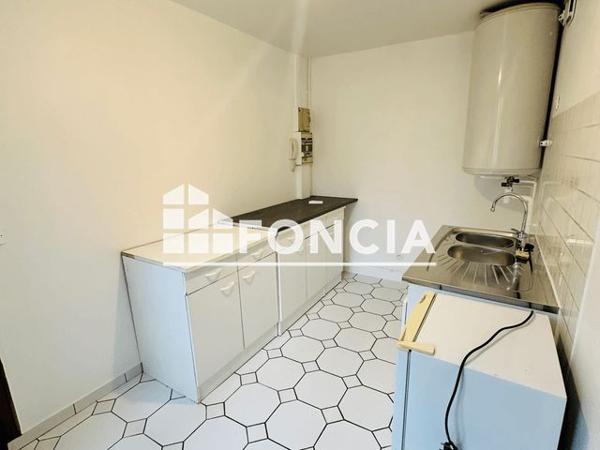 Location Appartement 2 pièces 57 m² - 4 RUE DES GORIOTS Deuil La Barre 95170