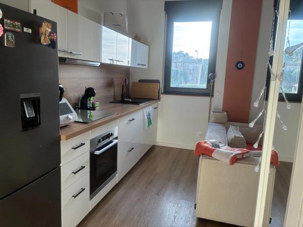 Type  2 pièces avec parking  La Penne-sur-Huveaune