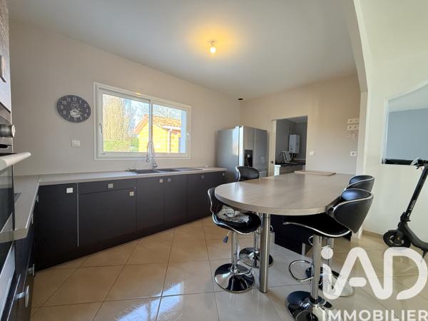 Maison à vendre 4 pièces 165 m² Castelsarrasin