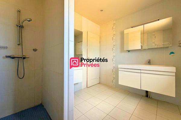 Maison T5 à vendre de 116 m² avec sous-sol complet et combles aménageables à Saint Gervais D'Auvergne 63390