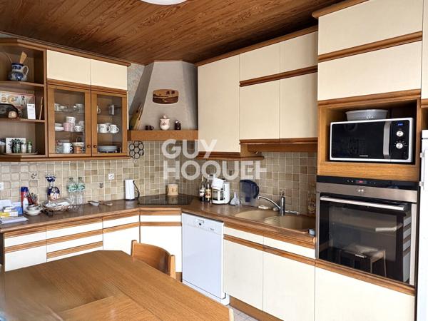 MAISON À VENDRE DE 7 PIÈCES DE 153,00 M²