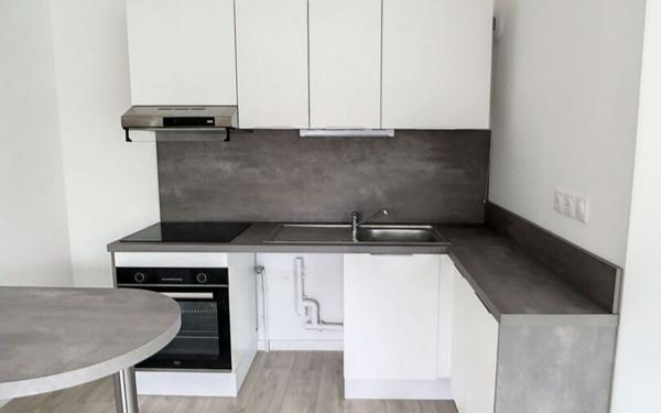 Appartement à louer    1 pièce •  Lille