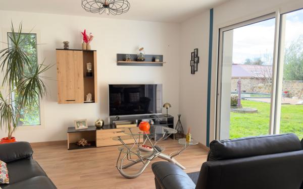 Maison à vendre    4 pièces • 115 m2 Saint-Victurnien