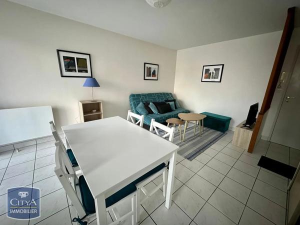 Appartement à louer 2 pièces 36.72m² Châteauroux (36000)