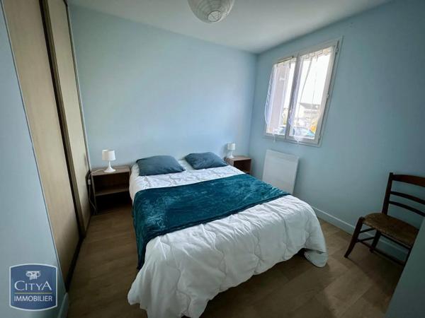 Appartement à louer 2 pièces 36.72m² Châteauroux (36000)