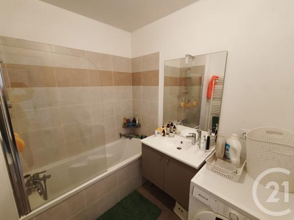 Appartement T3 à vendre  3 pièces - 56,89 m2 GIGNAC LA NERTHE - 13