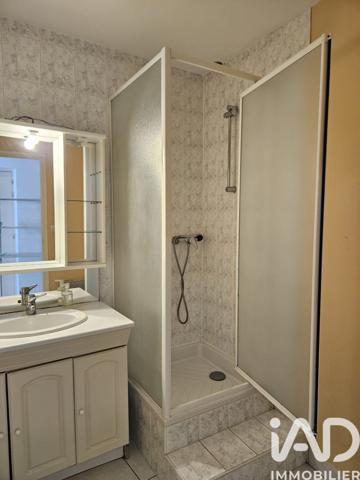 Maison à vendre 5 pièces 124 m² Saint-Bonnet-sur-Gironde