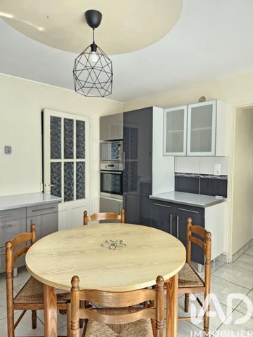Maison à vendre 5 pièces 124 m² Saint-Bonnet-sur-Gironde