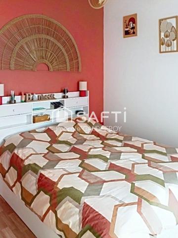 Une Charentaise rare et exceptionnelle à deux pas du centre ville de Pons !