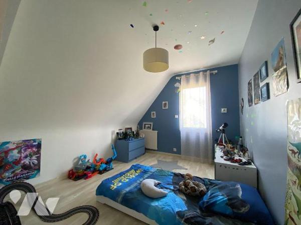 NOUVEAUTE TRENTE CINQ NOTAIRES !! PONT-PEAN, dans un quartier calme et arboré, vous serez sédui...