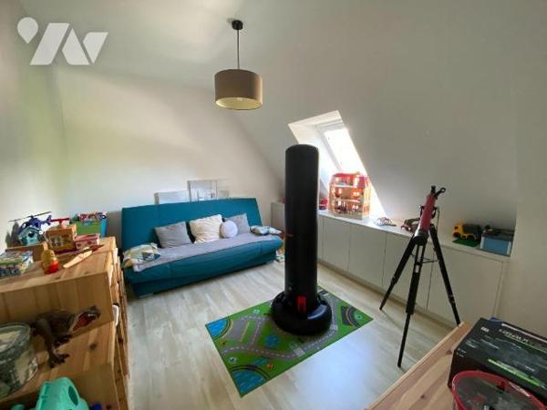 NOUVEAUTE TRENTE CINQ NOTAIRES !! PONT-PEAN, dans un quartier calme et arboré, vous serez sédui...