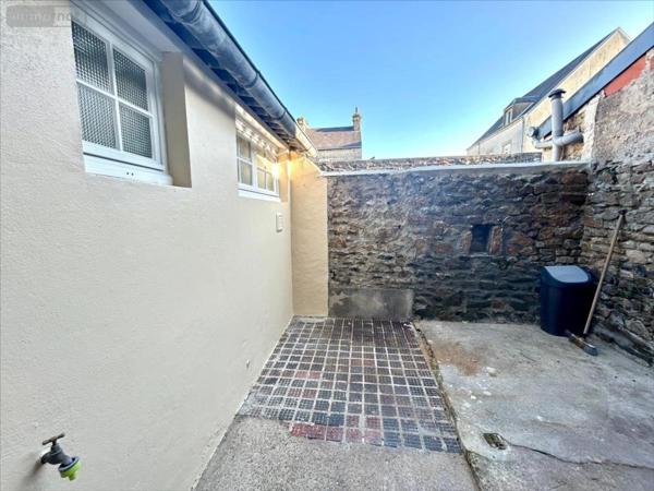 Maison à vendre à Quettehou dans la Manche (50630), ref : 50061-1079360