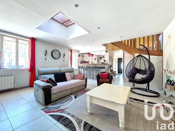 Maison à vendre 4 pièces 165 m² Montereau-Fault-Yonne