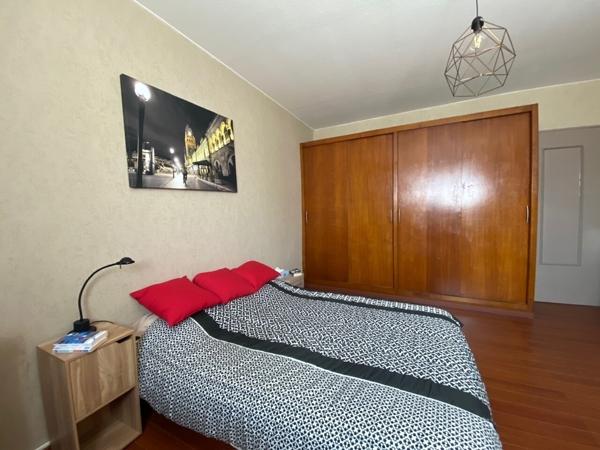 Velaine en haye 215K€, maison en bon état de 219M2 avec terrasse