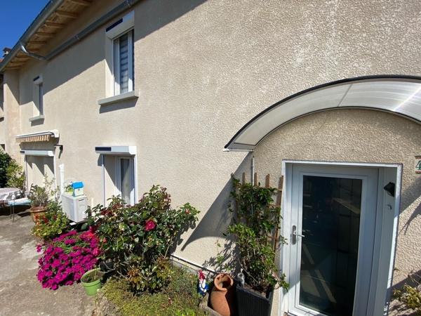 Velaine en haye 215K€, maison en bon état de 219M2 avec terrasse