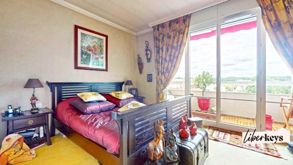 5 pièces familial de 93 m² | Dernier étage | Balcon, vue dégagée et cave