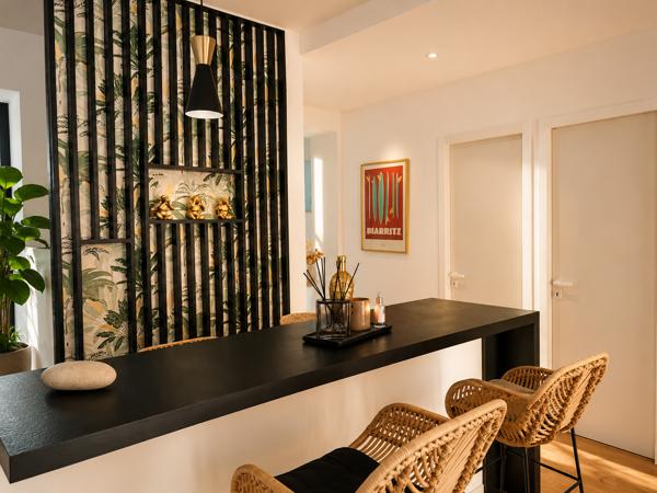 Maison
         4 pièces
        - 135 m² 631 350 € *