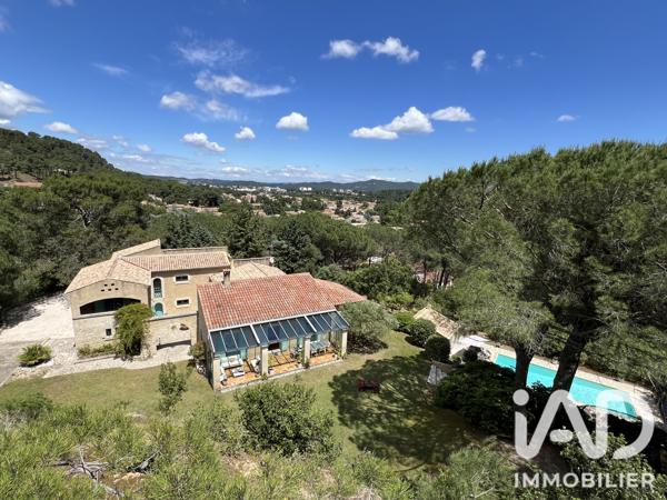 Maison à vendre 9 pièces 350 m² Bagnols-sur-Cèze