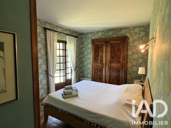 Maison à vendre 9 pièces 350 m² Bagnols-sur-Cèze