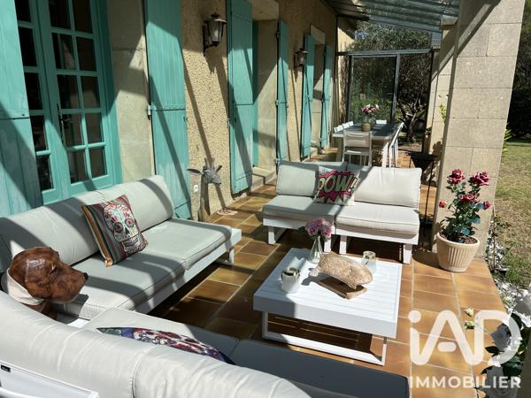 Maison à vendre 9 pièces 350 m² Bagnols-sur-Cèze