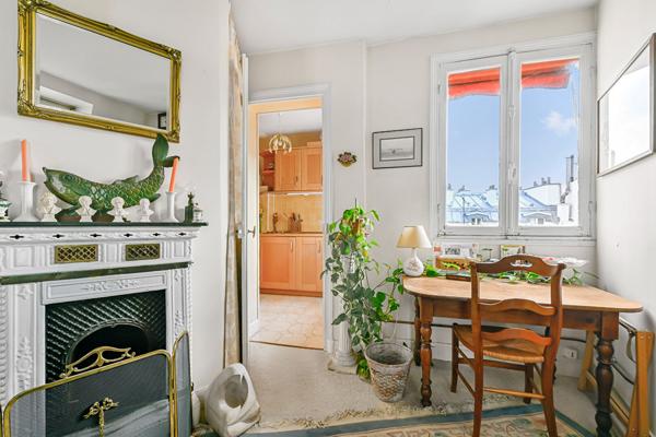 Appartement Paris 7ème 2/3 pièces 35.50 m² - PARIS
