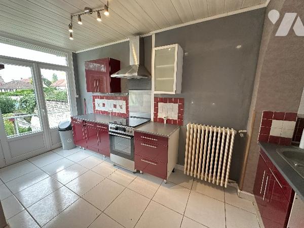 MAISON - 3 CHAMBRES - JARDIN