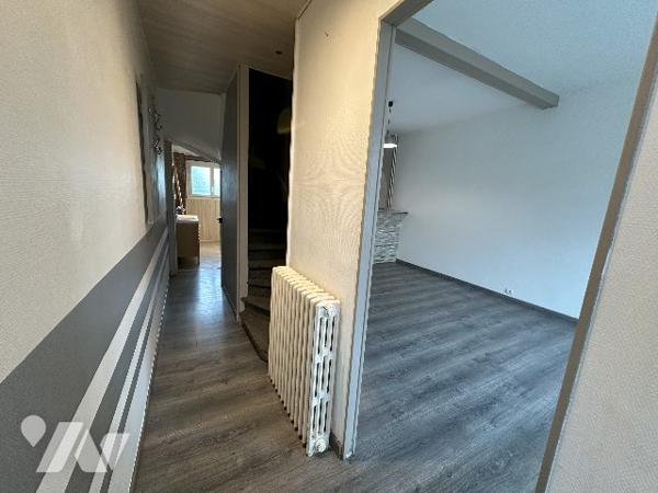 MAISON - 3 CHAMBRES - JARDIN