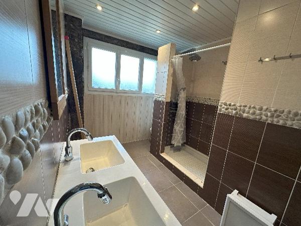 MAISON - 3 CHAMBRES - JARDIN