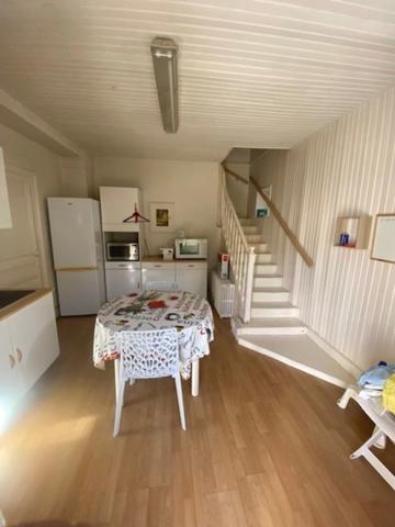 Maison bourgeoise à vendre 7 pièces (12)