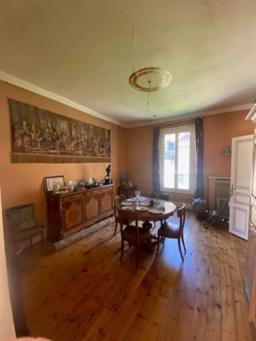 Maison bourgeoise à vendre 7 pièces (12)