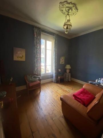 Maison bourgeoise à vendre 7 pièces (12)