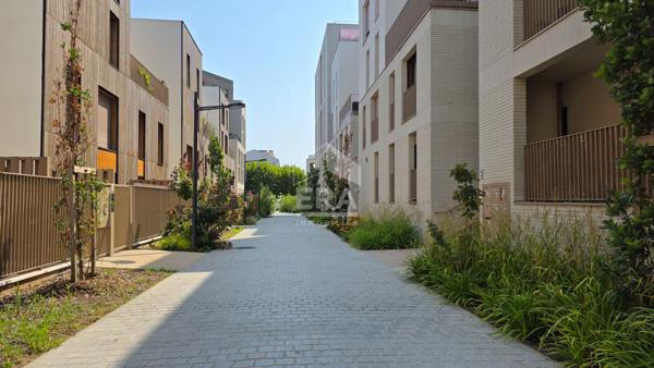 Appartement Montreuil 5 pièce(s) 99.73 m2