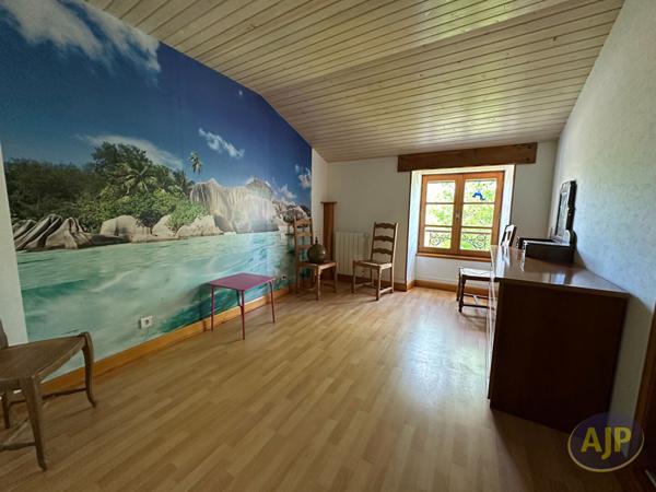 Vente maison Jarnac Champagne : 264 000 € - AJP Immobilier Pons