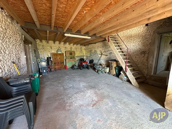 Vente maison Jarnac Champagne : 264 000 € - AJP Immobilier Pons