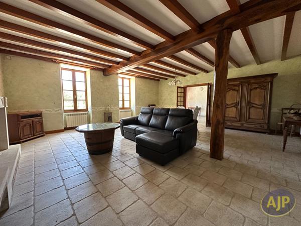 Vente maison Jarnac Champagne : 264 000 € - AJP Immobilier Pons
