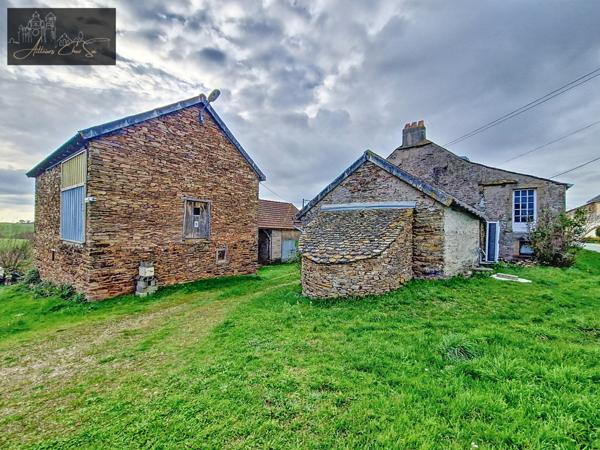 Réquista (12170) Belle Ferme avec dépendances, 3 chambres et terrain de 2500m² à Réquista