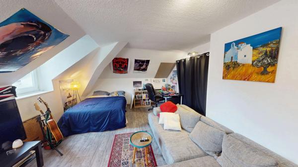 Studio 33m2 - Copro Ravalée et isolée - RENTA NETTE 5,75% - GRENOBLE