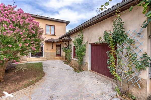 Maison à vendre |  Lacapelle-Biron |  6 pièces | 130 m²
