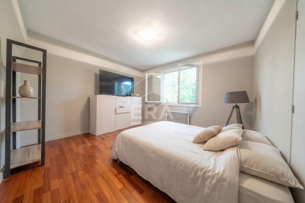 Maison familiale face aux champs