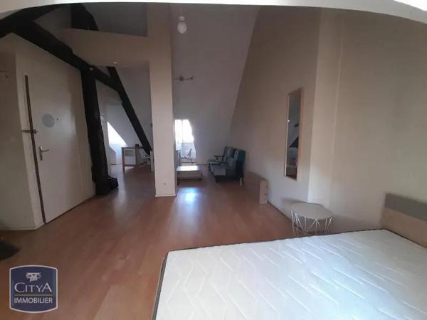 Appartement à louer 1 pièce 36.92m² Besançon (25000)