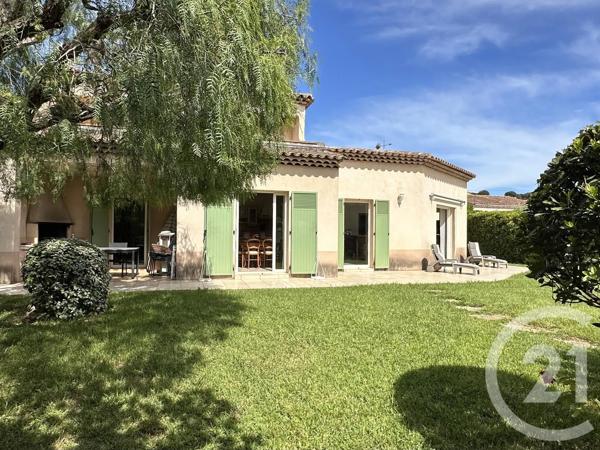 Maison à vendre  6 pièces - 162 m 2   ST CYR SUR MER  - 83