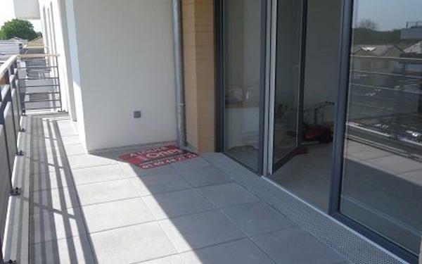 Appartement à louer    3 pièces • 61 m2 Villecresnes