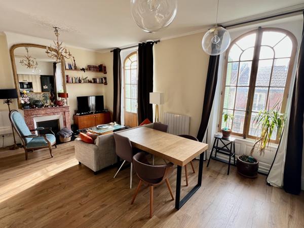Appartement 2 pièce(s) 1 chambre(s) 56.42 m²