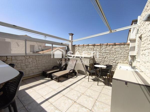 Appartement vue Port et Mer avec grande terrasse.