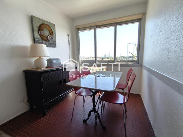 Appartement vue Port et Mer avec grande terrasse.