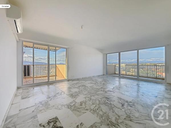 Appartement à vendre  4 pièces - 77,18 m 2   ST RAPHAEL  - 83