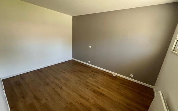 Maison à vendre    4 pièces •  Messanges