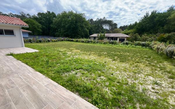 Maison à vendre    4 pièces •  Messanges