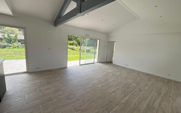 Maison à vendre    4 pièces •  Messanges